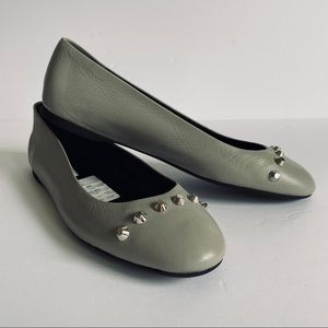 Balenciaga Stud Cap-Toe Ballet Flat, Gray
Size 8B